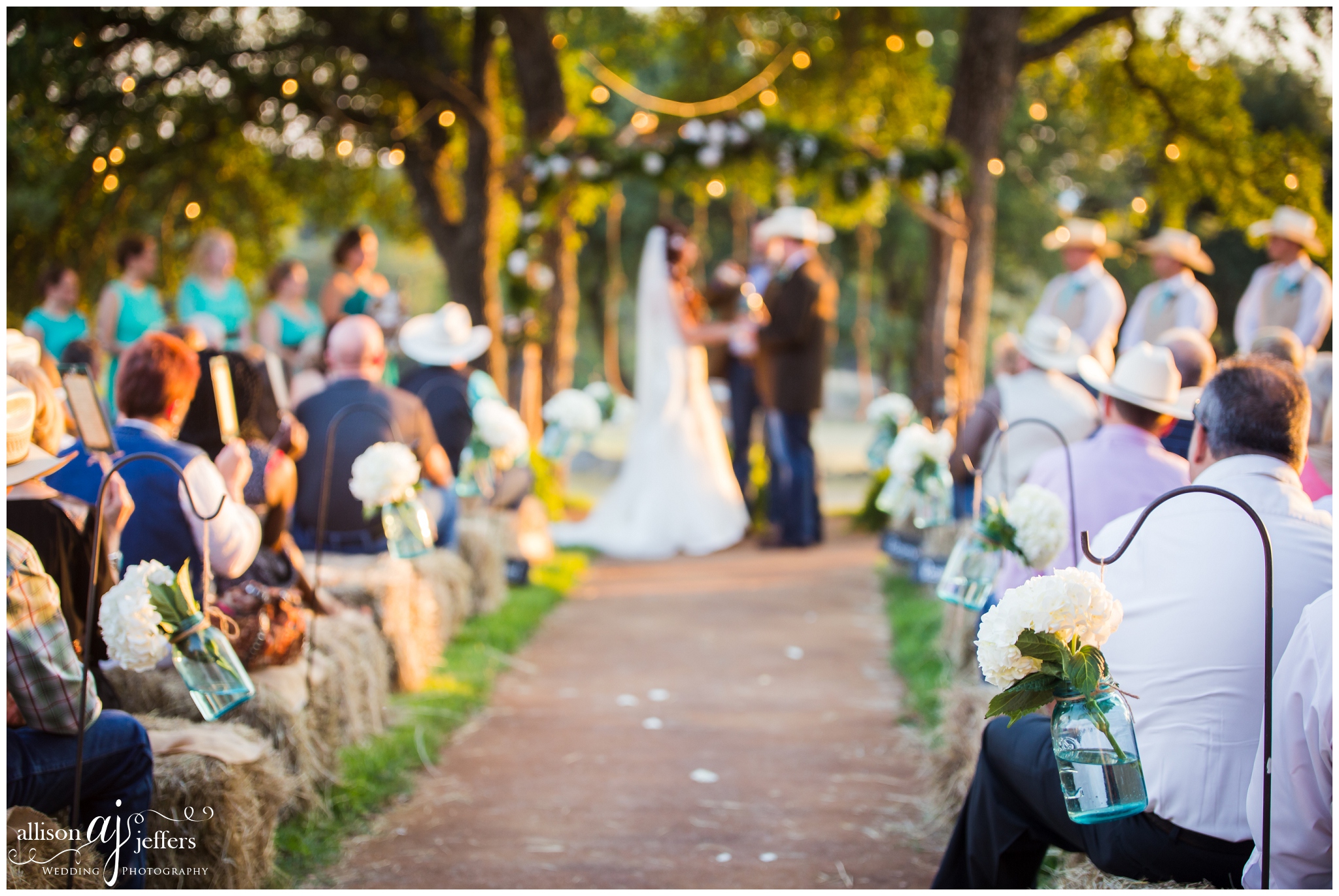 Boerne Wedding Photographer CW Hill Country Ranch Wedding Venue turquoise bronze brown wedding colors Fall Wedding 0062
