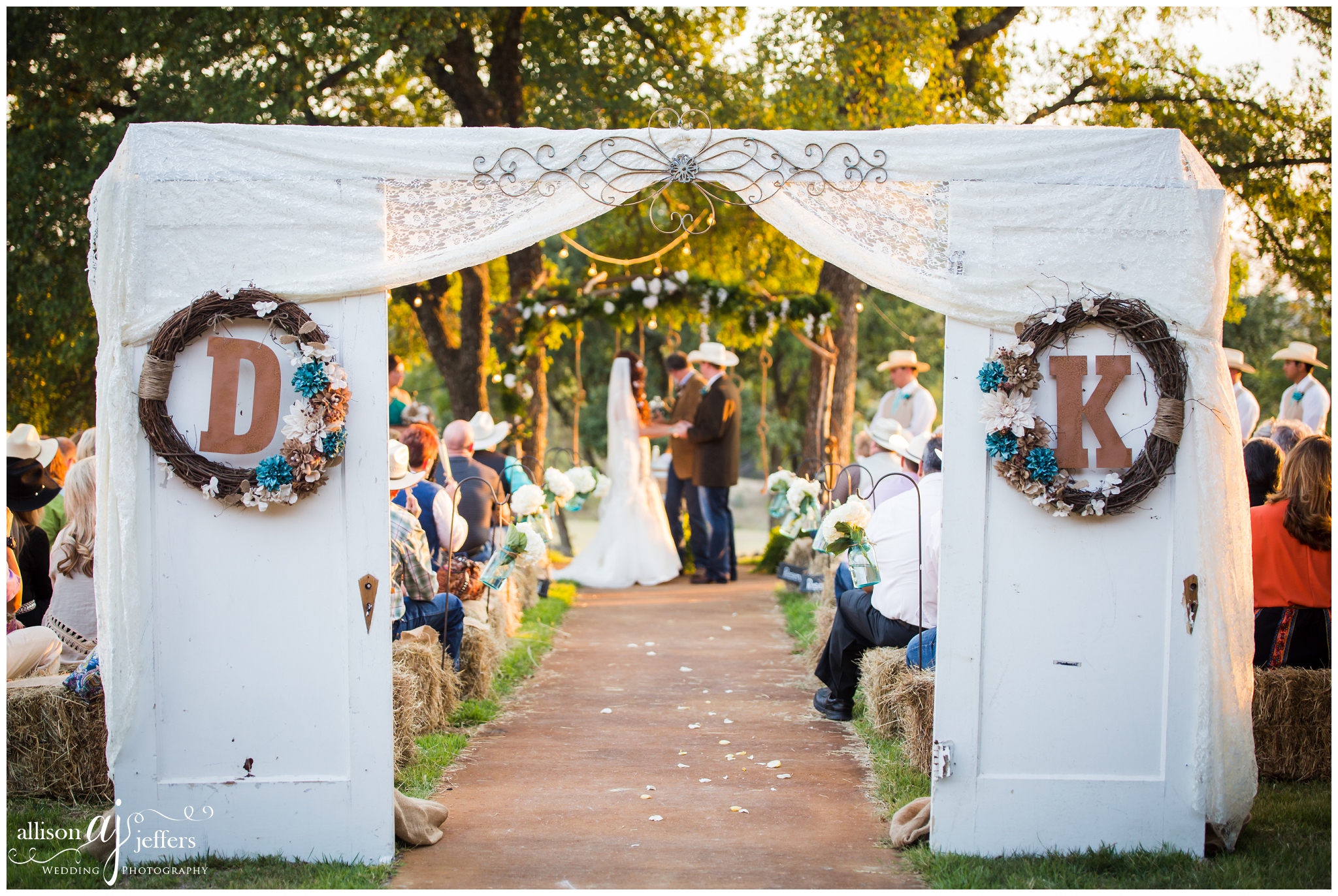 Boerne Wedding Photographer CW Hill Country Ranch Wedding Venue turquoise bronze brown wedding colors Fall Wedding 0063