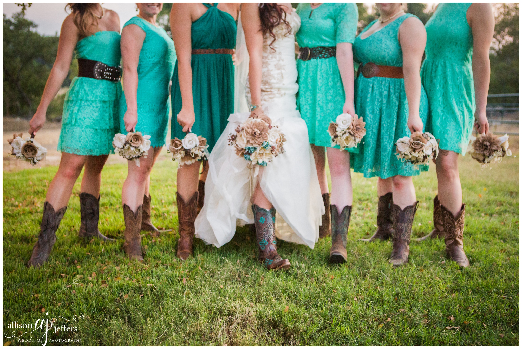 Boerne Wedding Photographer CW Hill Country Ranch Wedding Venue turquoise bronze brown wedding colors Fall Wedding 0075