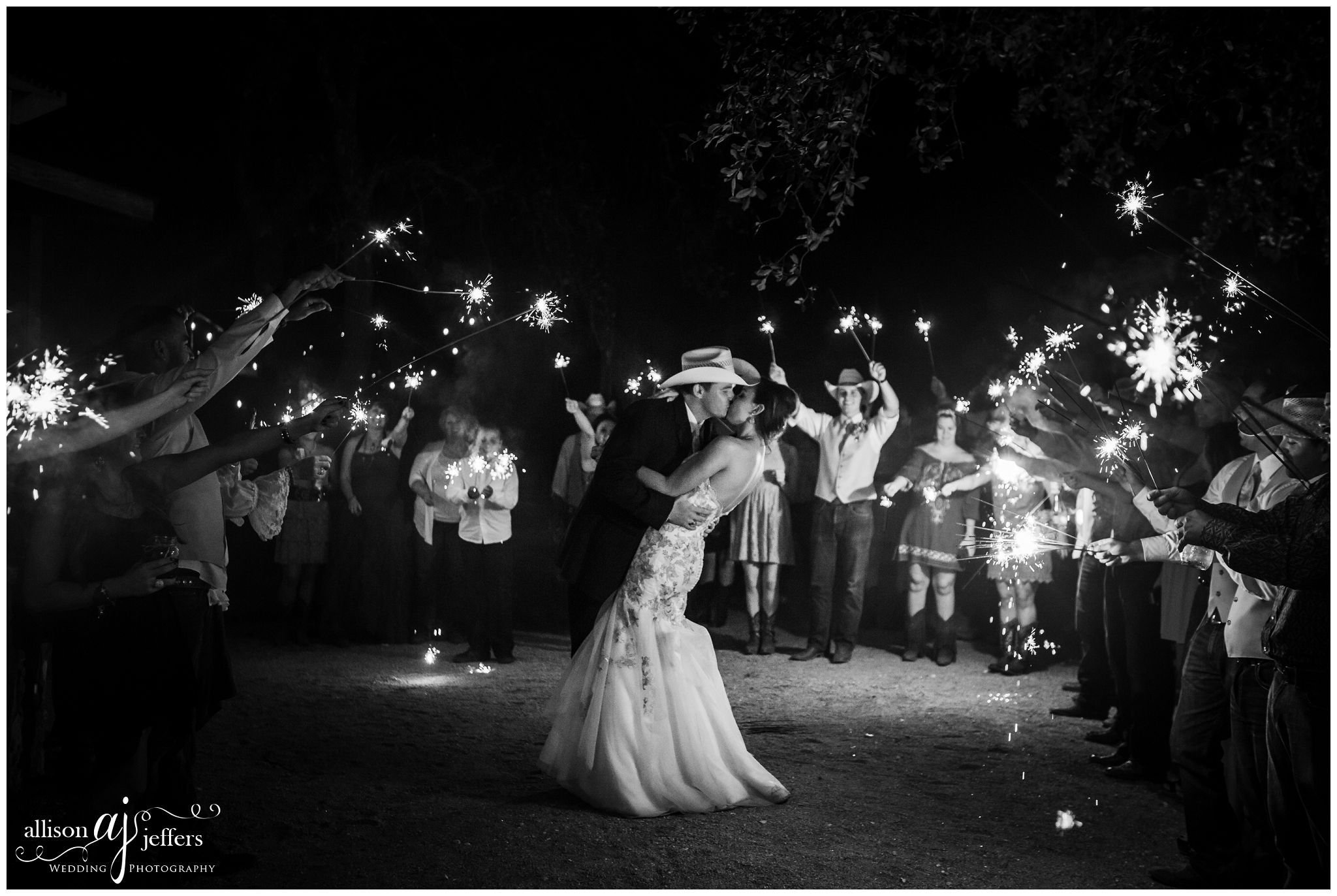 Boerne Wedding Photographer CW Hill Country Ranch Wedding Venue turquoise bronze brown wedding colors Fall Wedding 0116