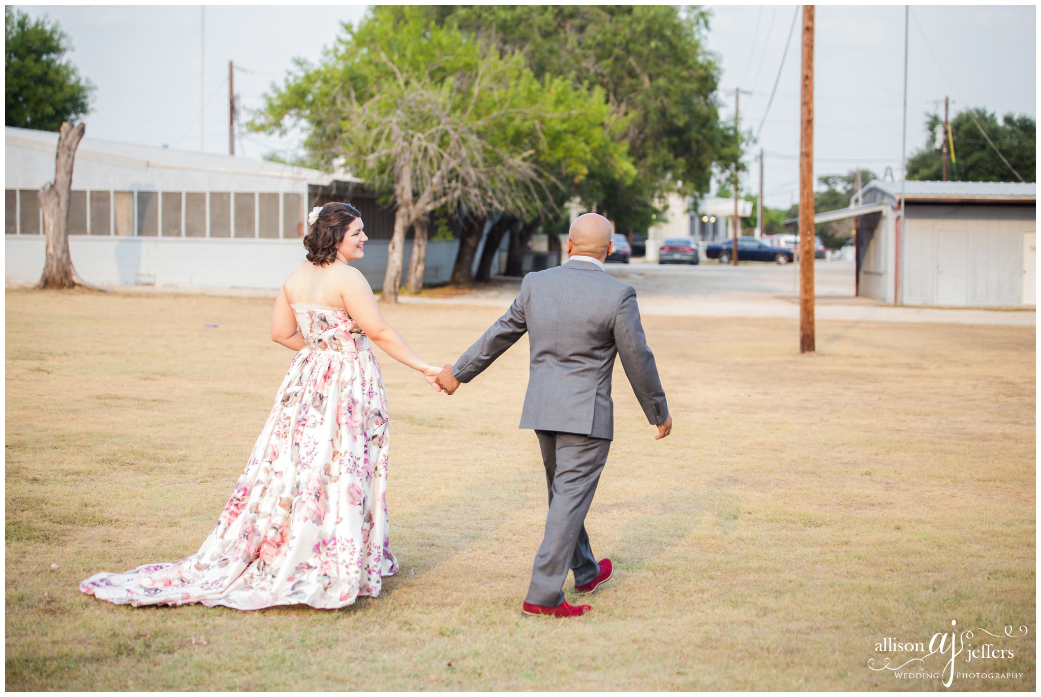 Kerrville Wedding Photographer Unique fun wedding with floral dress 0054
