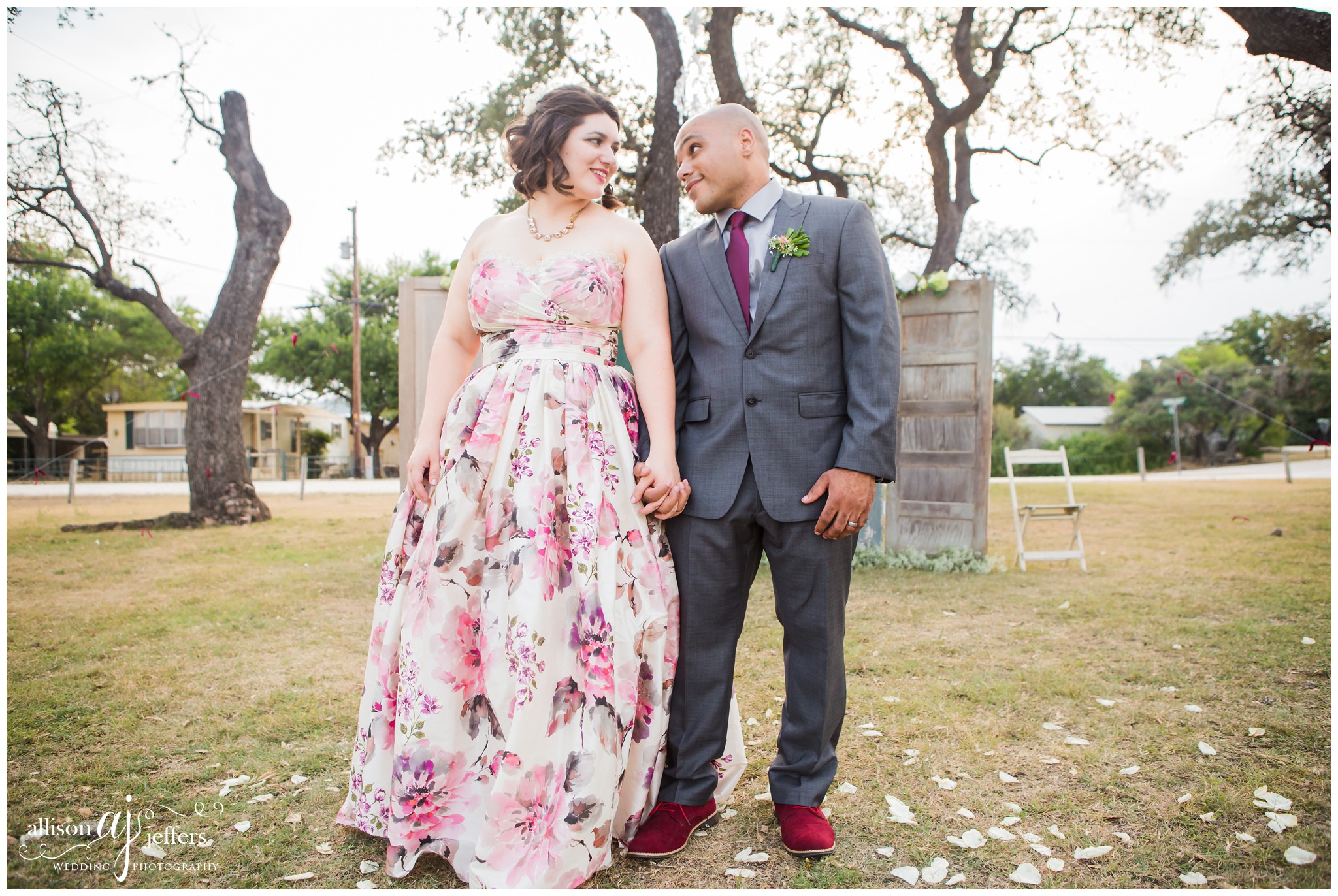 Kerrville Wedding Photographer Unique fun wedding with floral dress 0063